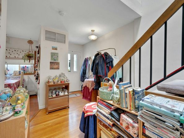 309 Pelham Road, New Rochelle NY 10805