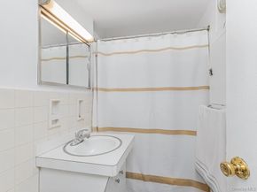 4705 Henry Hudson Parkway 3B, Bronx NY 10471