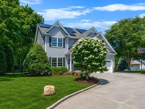 44 Merritts Path, Rocky Point NY 11778