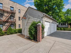 636 E 219th Street, Bronx NY 10467