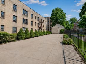 636 E 219th Street, Bronx NY 10467