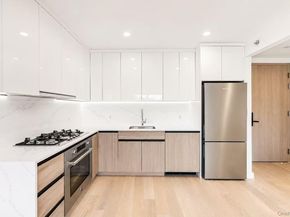 144-49 Northern Boulevard 405, Flushing NY 11354