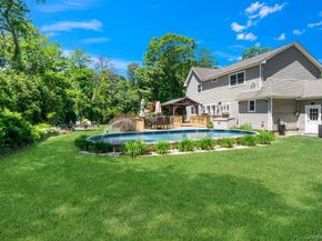 131 Jamaica Avenue, Medford NY 11763