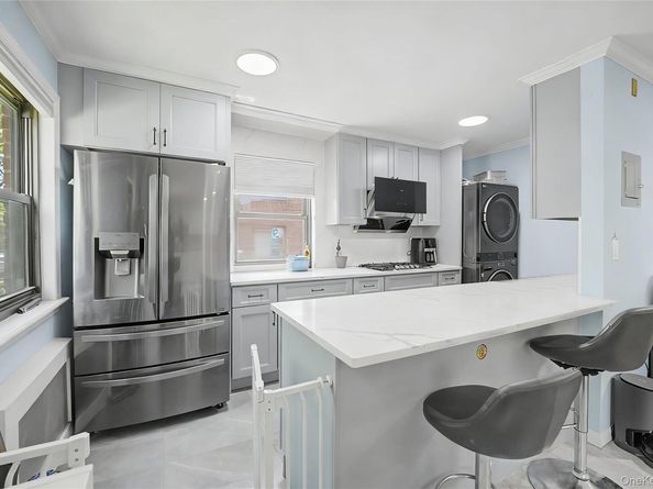 15-34 160th Street 635, Whitestone NY 11357