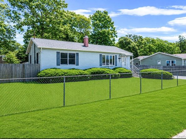 83 Knapp Road, Mastic Beach NY 11951