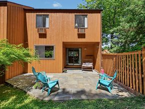 12 Lark Lane, Croton-on-Hudson NY 10520