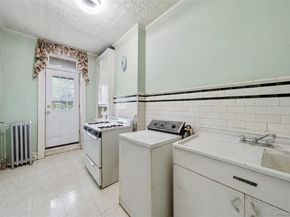 60-73 69th Avenue, Ridgewood NY 11385