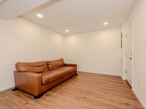 95 Aspen Drive E, Woodbury NY 11797