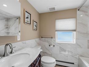 105 Sequams Lane E, West Islip NY 11795