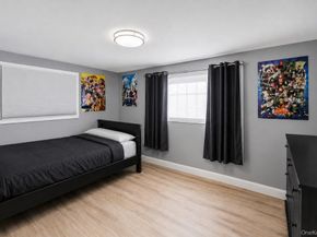 105 Sequams Lane E, West Islip NY 11795