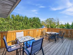 105 Sequams Lane E, West Islip NY 11795