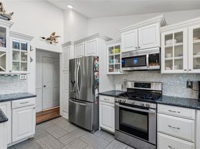 105 Sequams Lane E, West Islip NY 11795