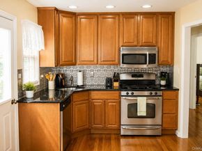 13 Gerald Avenue, Hicksville NY 11801