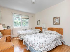 810 Neill Avenue, Bronx NY 10462