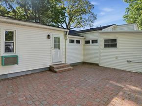 26 Florida Road, Rocky Point NY 11778