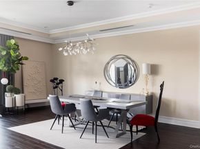 5000 Royal Court 5101, North Hills NY 11040