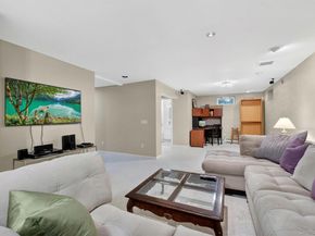 12 Newton Court, Croton-on-Hudson NY 10520