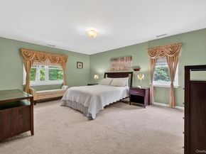 12 Newton Court, Croton-on-Hudson NY 10520