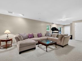 12 Newton Court, Croton-on-Hudson NY 10520