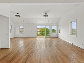 400 E Olive Street, Long Beach NY 11561