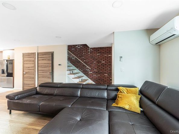 2721 Batchelder Street, Brooklyn NY 11235