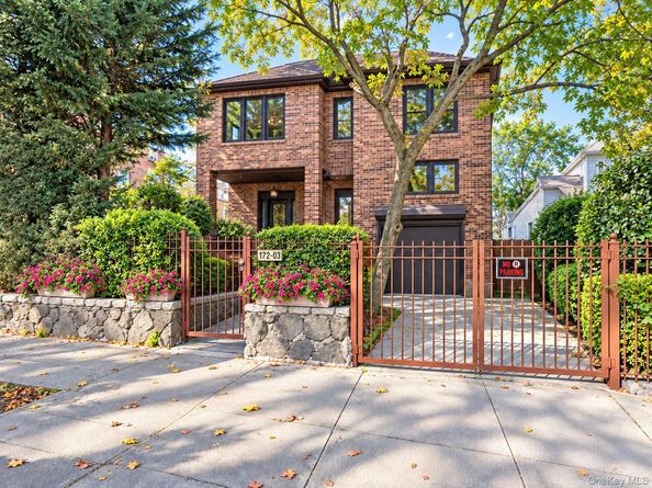172-03 35th Avenue, Flushing NY 11358