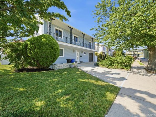 133 Meister Boulevard, Freeport NY 11520