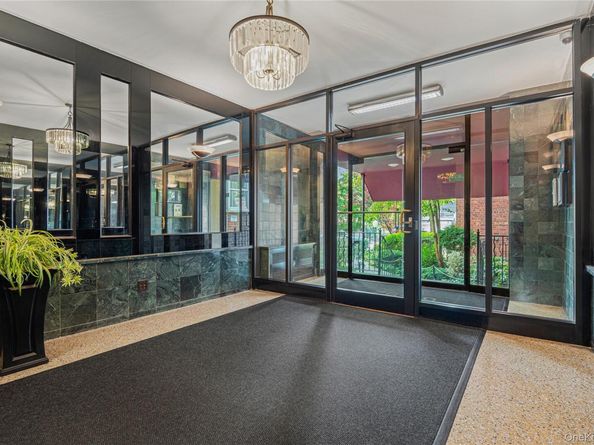 66-92 Selfridge Street 4H, Forest Hills NY 11375