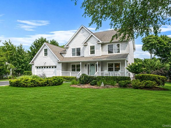 26 River Avenue, Eastport NY 11941