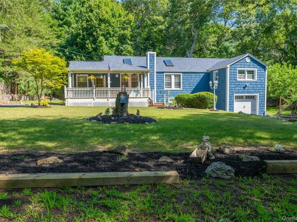 5 Cedar Grove Terrace, Middle Island NY 11953