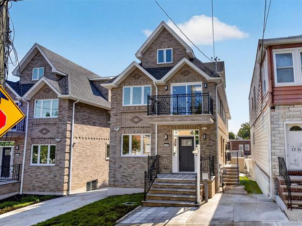 13-07 125th Street, College Point NY 11356