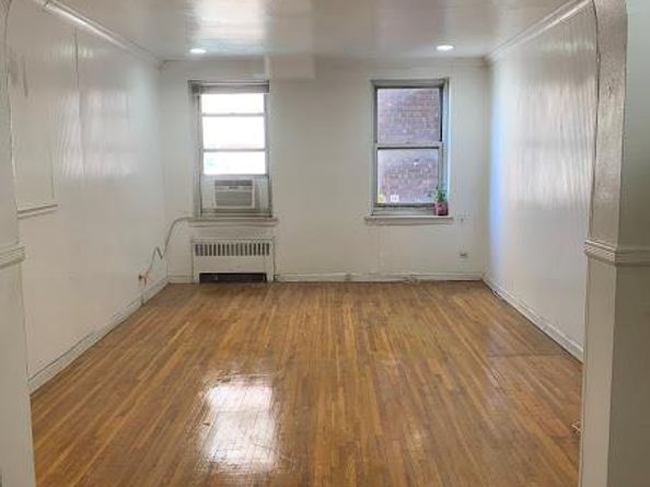7610 34th Avenue 2M, Jackson Heights NY 11372