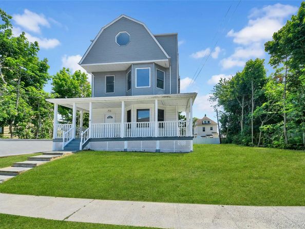 40 Amackassin Terrace, Yonkers NY 10703
