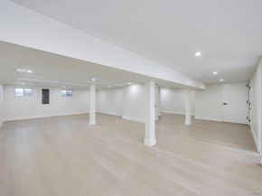 8 Table Lane, Hicksville NY 11801