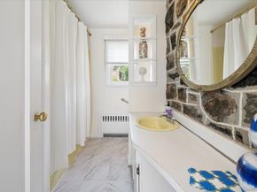 15 Lyons Place, Larchmont NY 10538