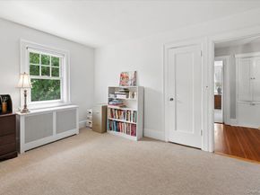 15 Lyons Place, Larchmont NY 10538