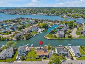 52 Bayview Avenue, Babylon NY 11702