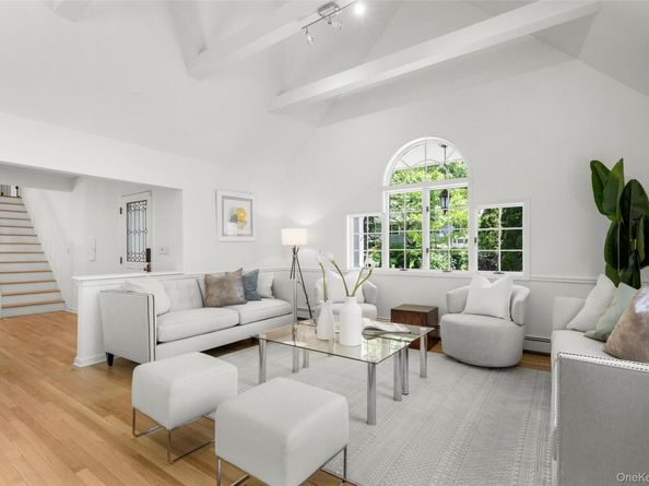 125 Saxon Woods Road, White Plains NY 10605