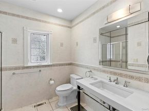 54 Breezy Point Road, Wading River NY 11792