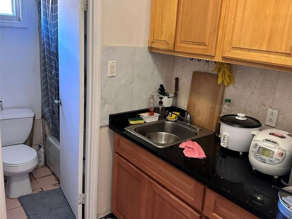 13611 Carlton Place, Flushing NY 11354