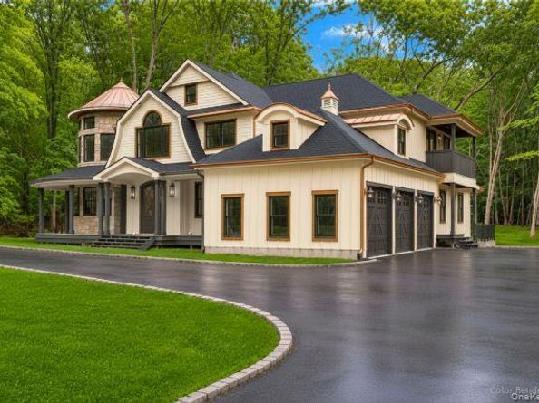 301 Old Mill Road, Saint James NY 11780