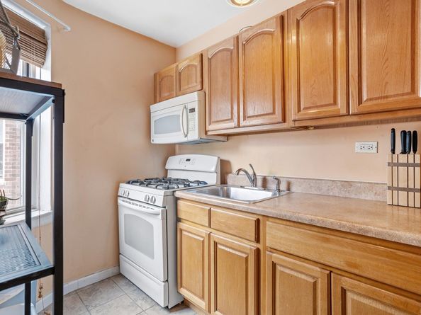 800 Grand Concourse 3KS, Bronx NY 10451