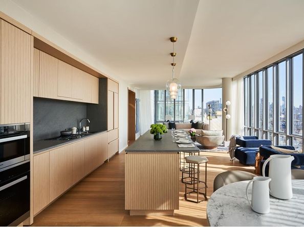 565 Broome Street N27B, New York NY 10013