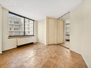 21 South End Avenue 528, New York NY 10280