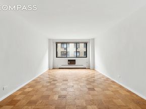 16 West 16th Street 10FS, New York NY 10011
