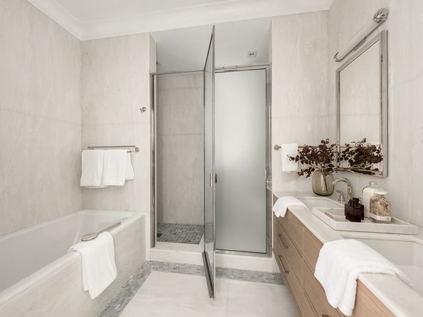 320 East 82nd Street Maisonette, New York NY 10028