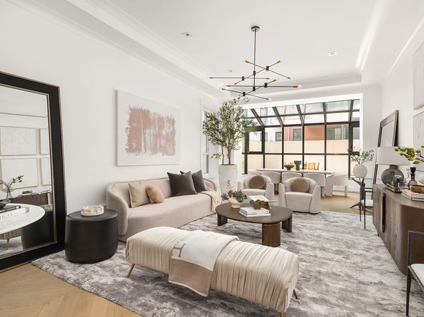 320 East 82nd Street Maisonette, New York NY 10028