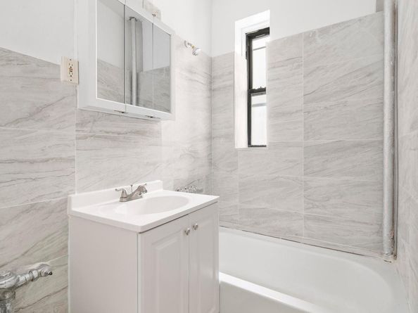 566 West 159th Street 34, New York NY 10032