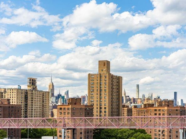 568 Grand Street J1202, New York NY 10002