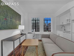 45 Tudor City Place 1902, New York NY 10017